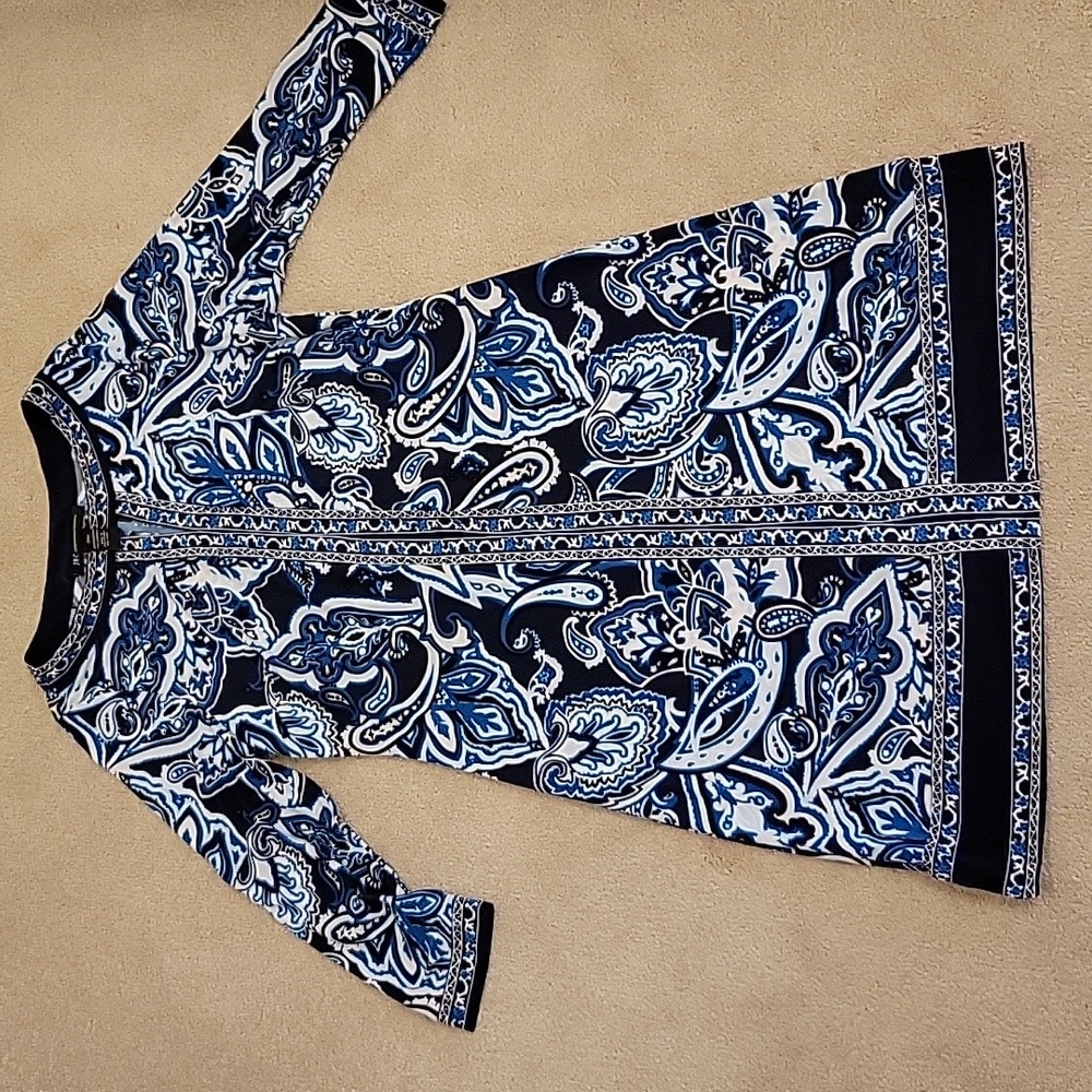 Petite M INC International Concepts Paisley dress with keyhole detail in front